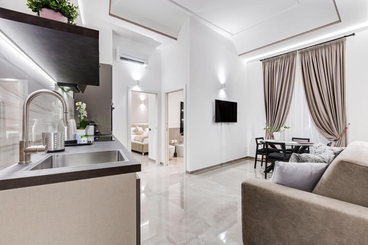 Unoseitre - Luxury Apartment & Suite Rome Exterior photo