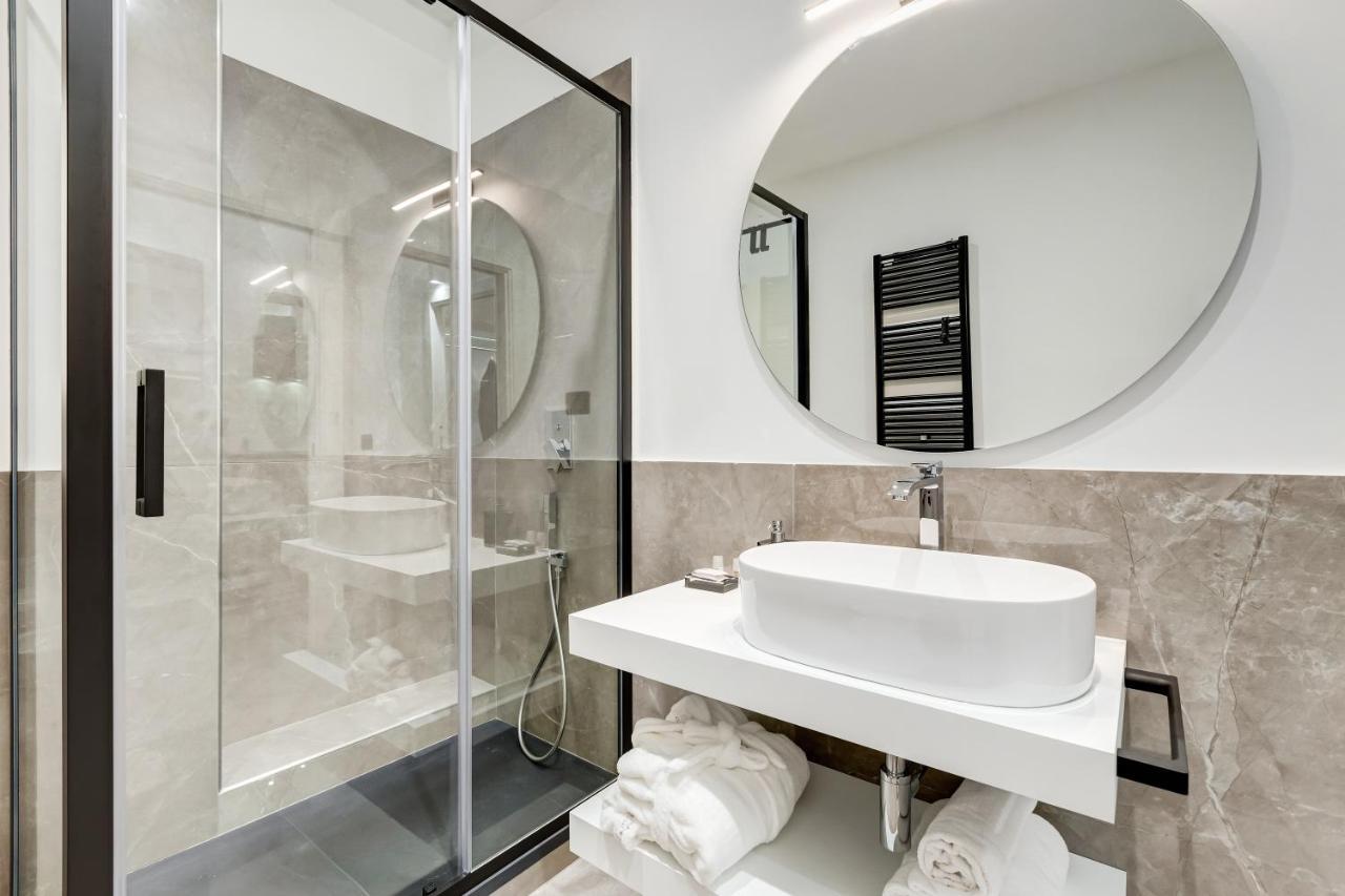 Unoseitre - Luxury Apartment & Suite Rome Exterior photo